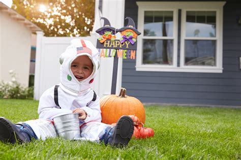 Where trick-or-treaters will face snow or chilling temperatures this Halloween